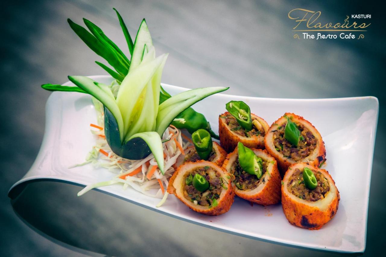 Hotel Kasturi Orchid Pāl Zewnętrze zdjęcie