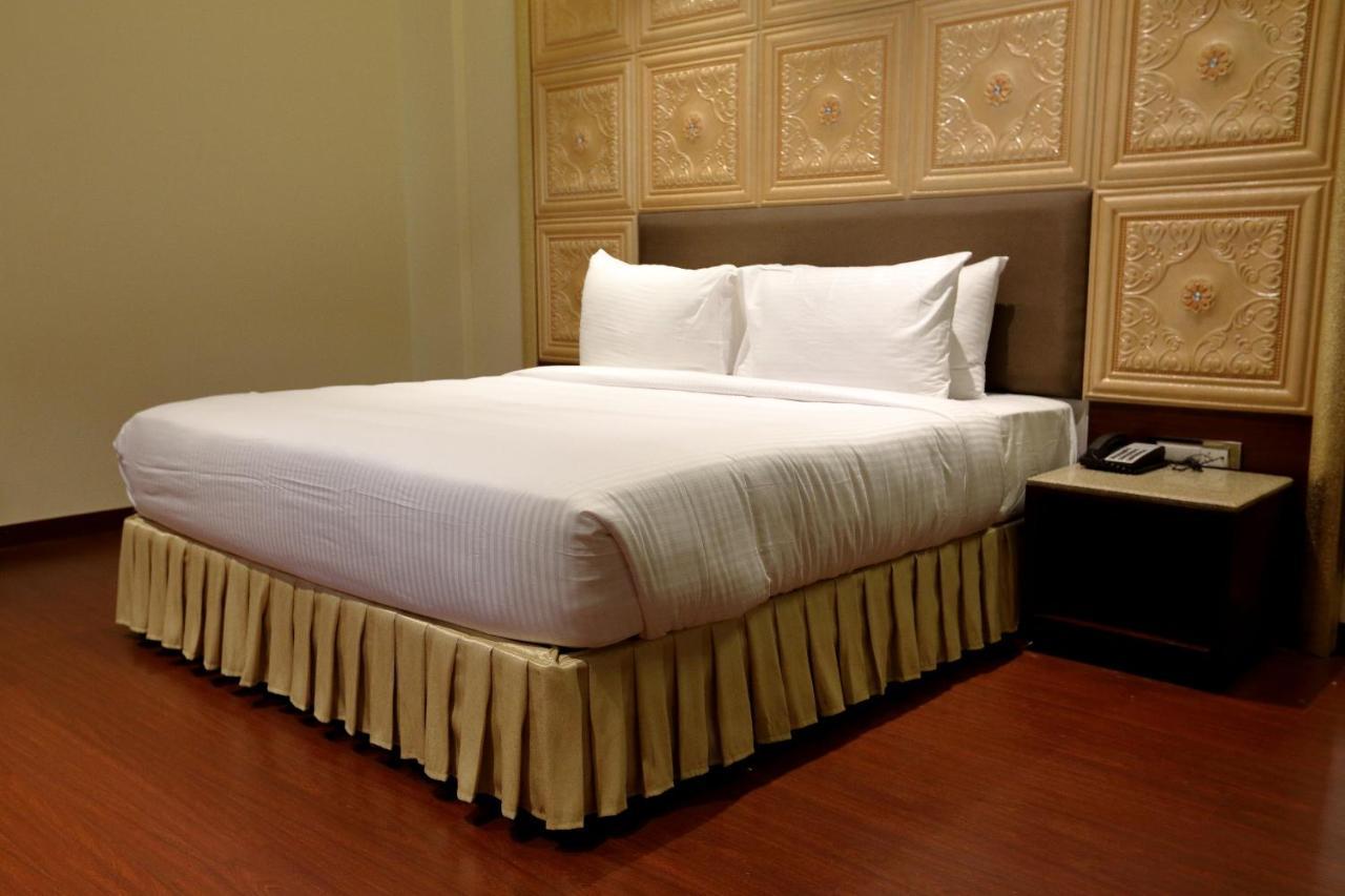Hotel Kasturi Orchid Pāl Zewnętrze zdjęcie